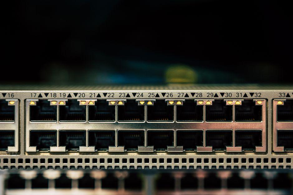 Exploring Modern Networking Technologies: LAN, WAN, and Data Centres